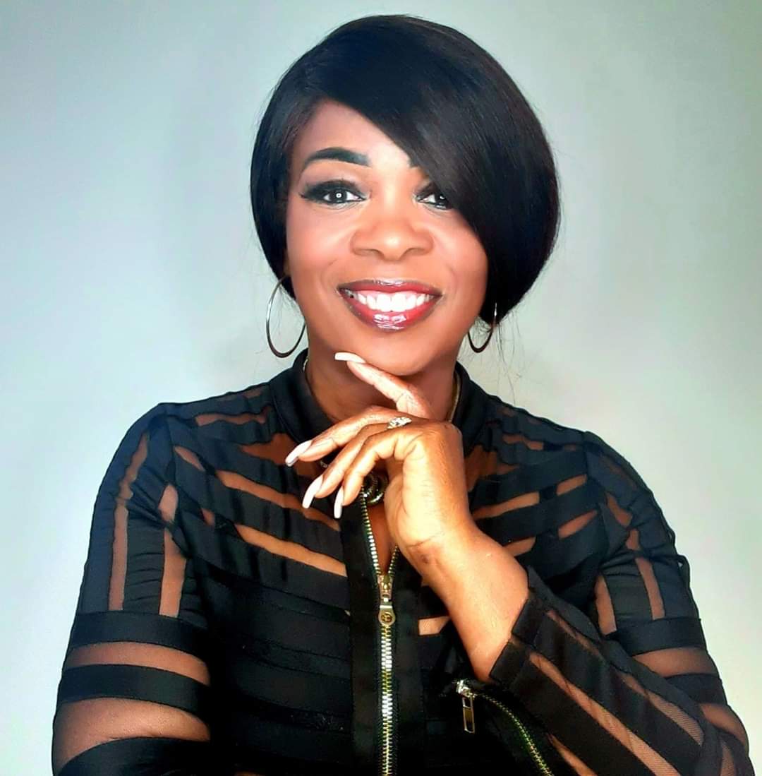CEO/Director Annete Bee